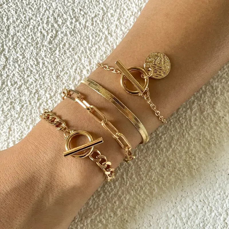 4-Piece Set: Women's Simple Fashion Bracelets