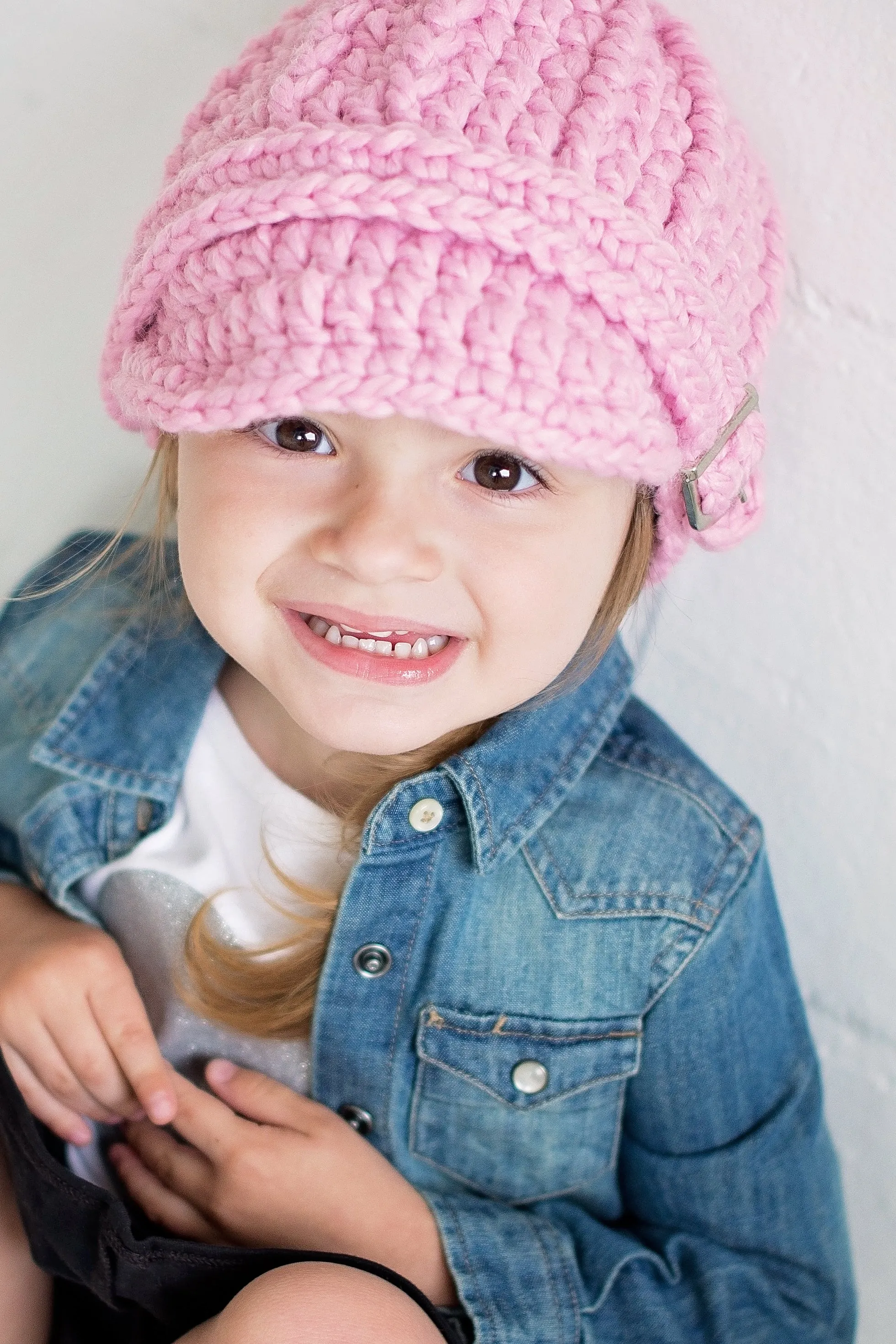 Bubblegum pink buckle beanie winter hat