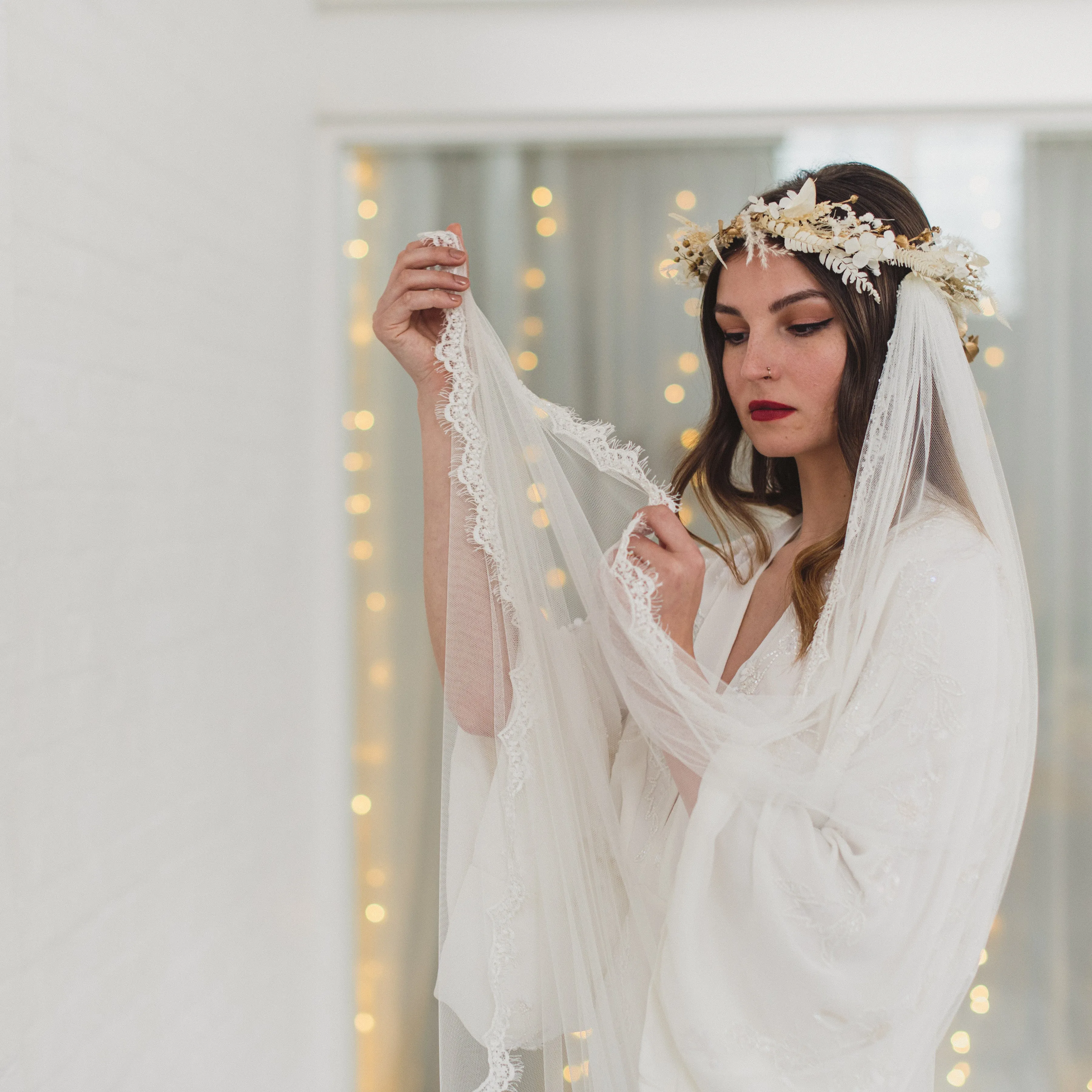 HAZEL | Soft draped veil with narrow beaded lace edge