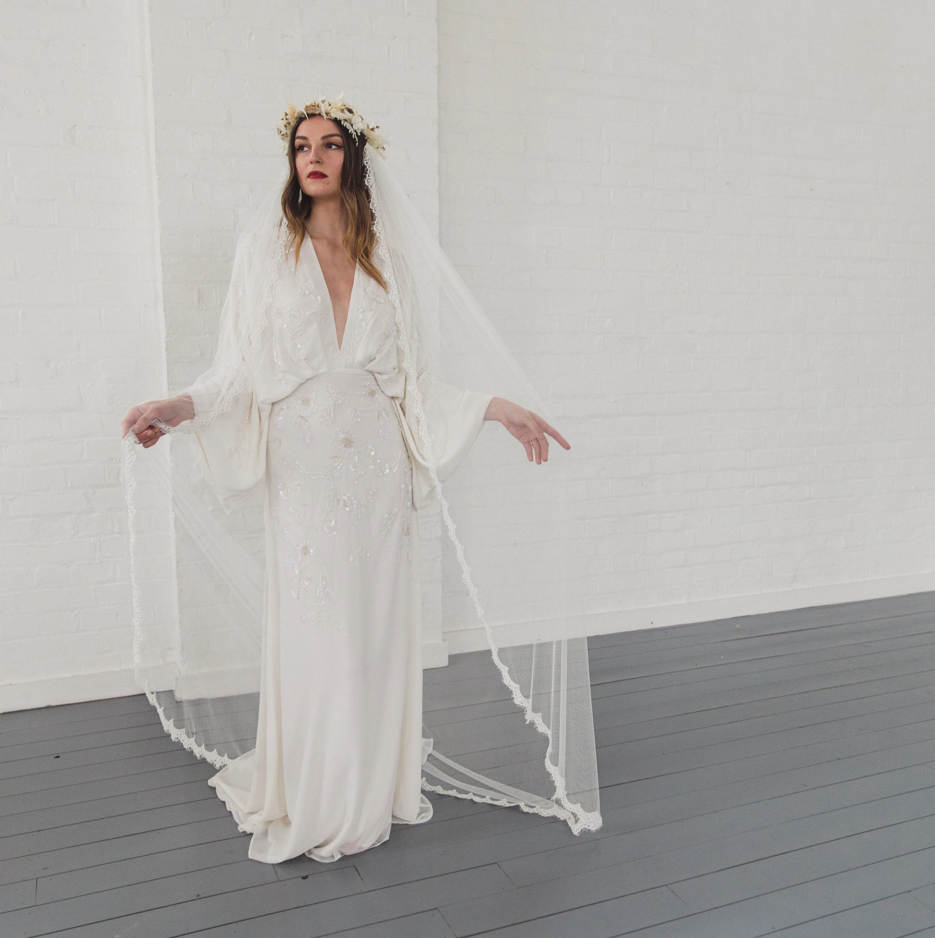 HAZEL | Soft draped veil with narrow beaded lace edge