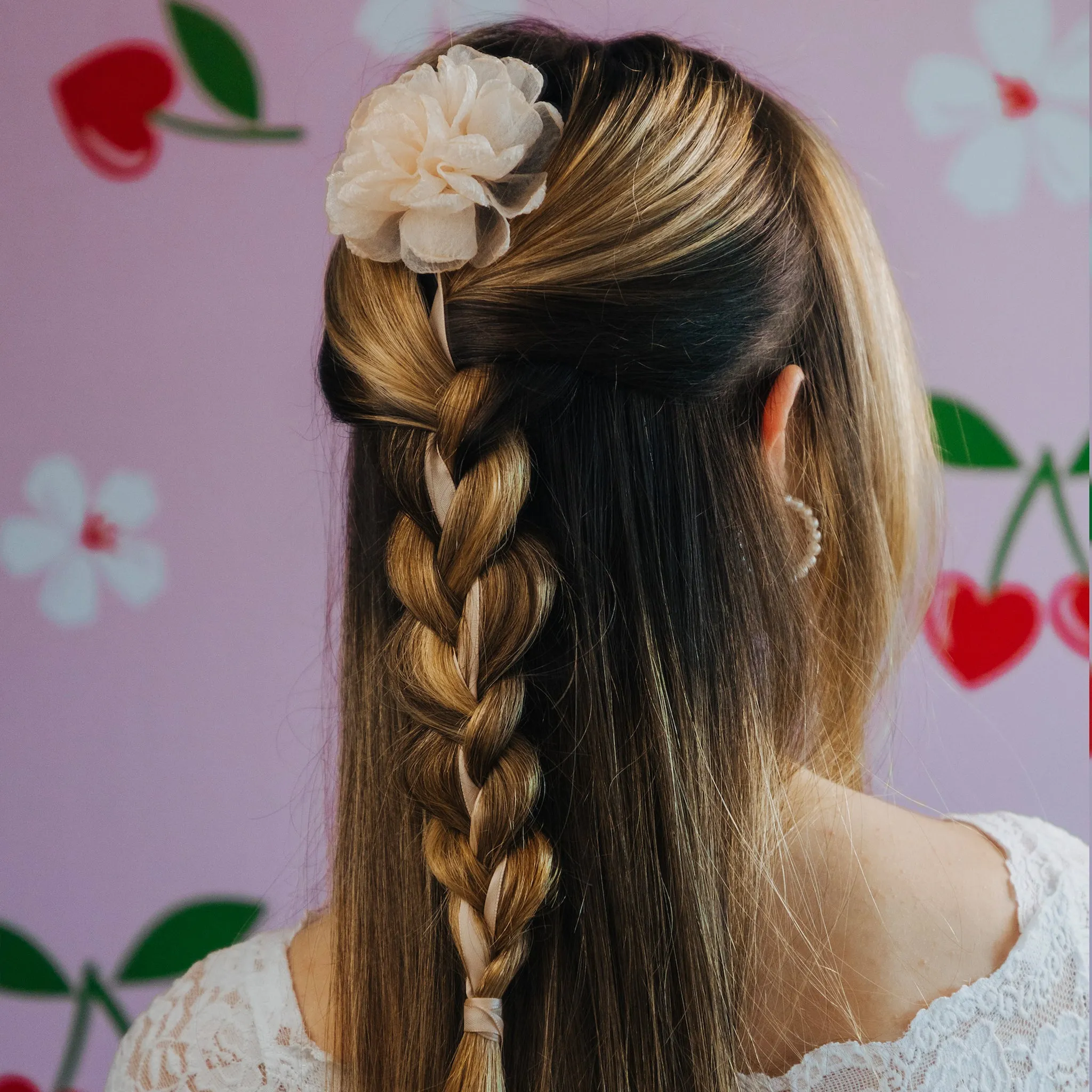 Rosette Ribbon Tie