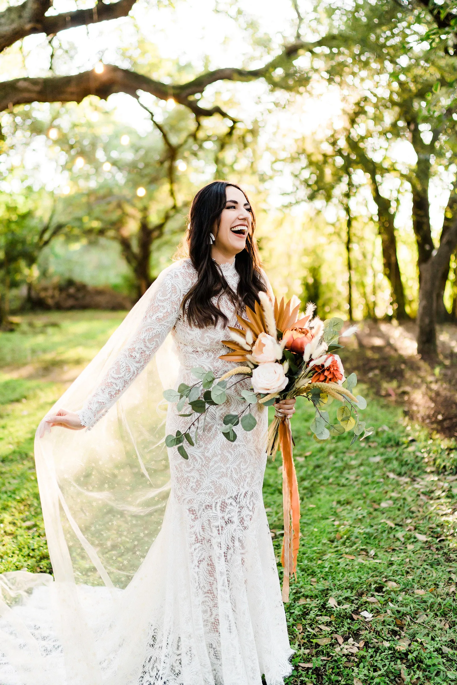 Sparkly Gold Star Draped Wedding Cape, Sheer Long Bridal Wrap with Beaded Pins