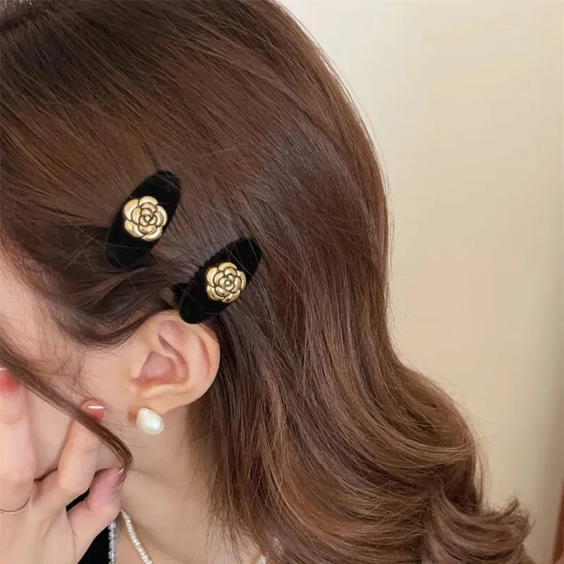 VAIGE 2-Piece Metal Camellia Velvet Hair Clips - Fashionable Hair Accessories for All, Mini Headwear